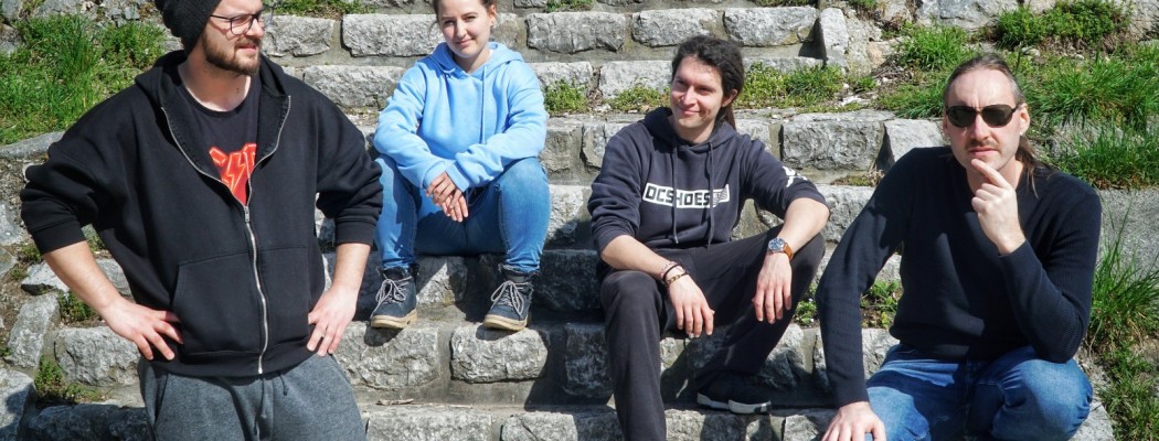 KONCERT SKUPINE SIMPL LAJF V KAVARNI MIŠKO KNJIŽKO 