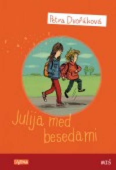 Julija med besedami